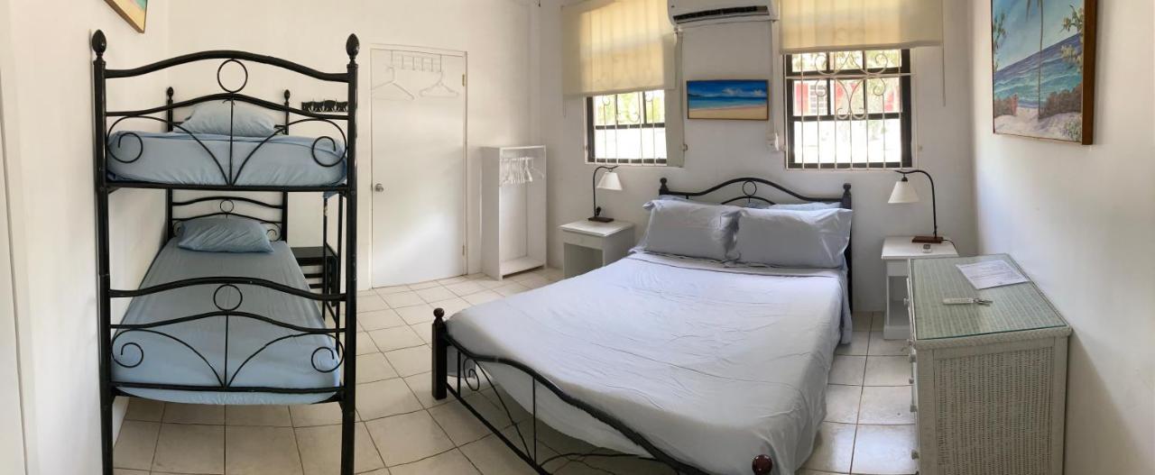 The Lodge - Antigua English Harbour Экстерьер фото